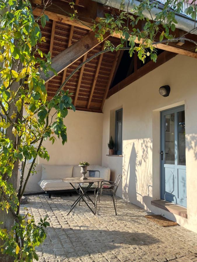 Studio De Charme Avec Terrasse Privee, Jardin Partage Bouxwiller  Exterior foto